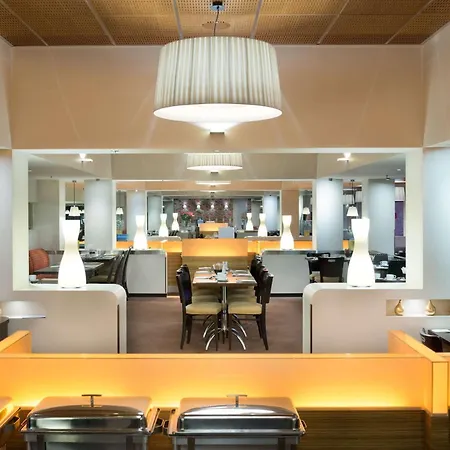 ラディソン ブルー オリンピア ホテル 4*