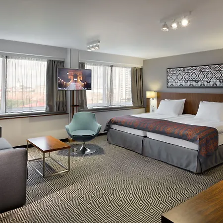 ラディソン ブルー オリンピア ホテル 4*