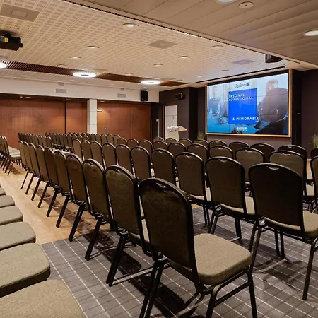Radisson Blu Olümpia Otel 4*