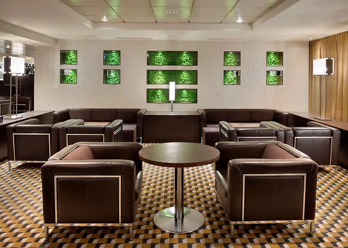 Hotel Radisson Blu Oluempia 4*